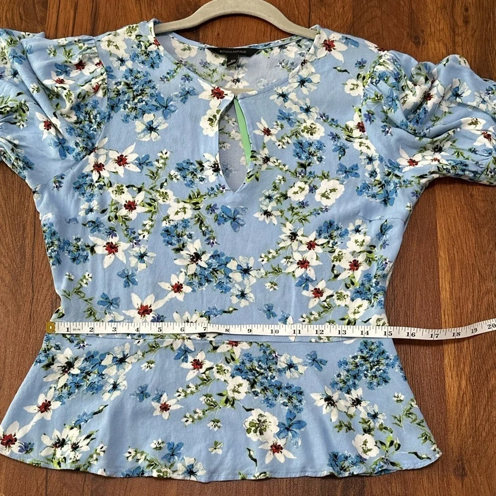 Banana Republic Floral Keyhole Peplum Top In Light Blue With Tie Sleeves